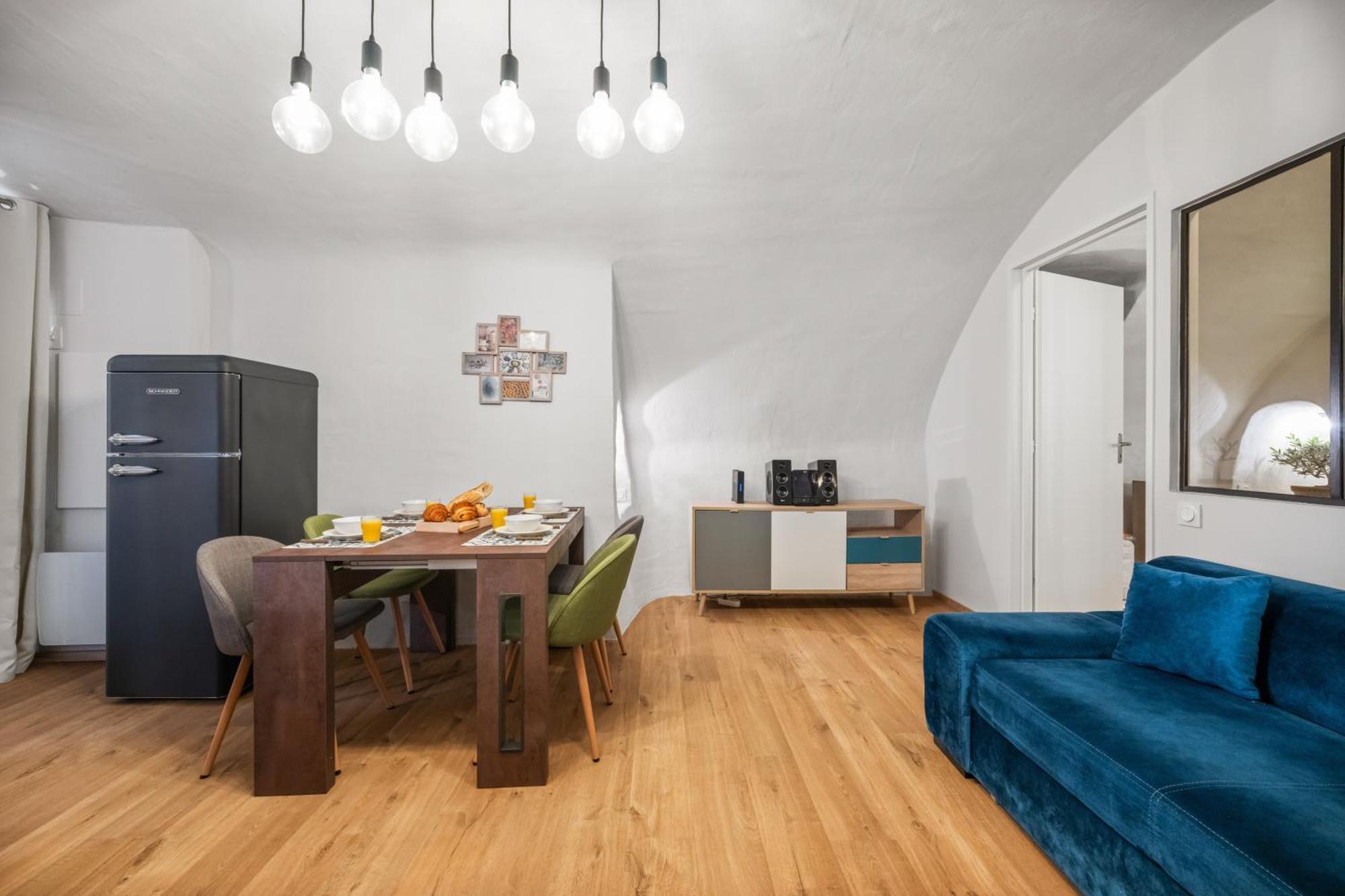 Le Coq Grimaldi - Wifi - Air Conditioning - Quiet ロクブリュヌ＝カップ＝マルタン エクステリア 写真