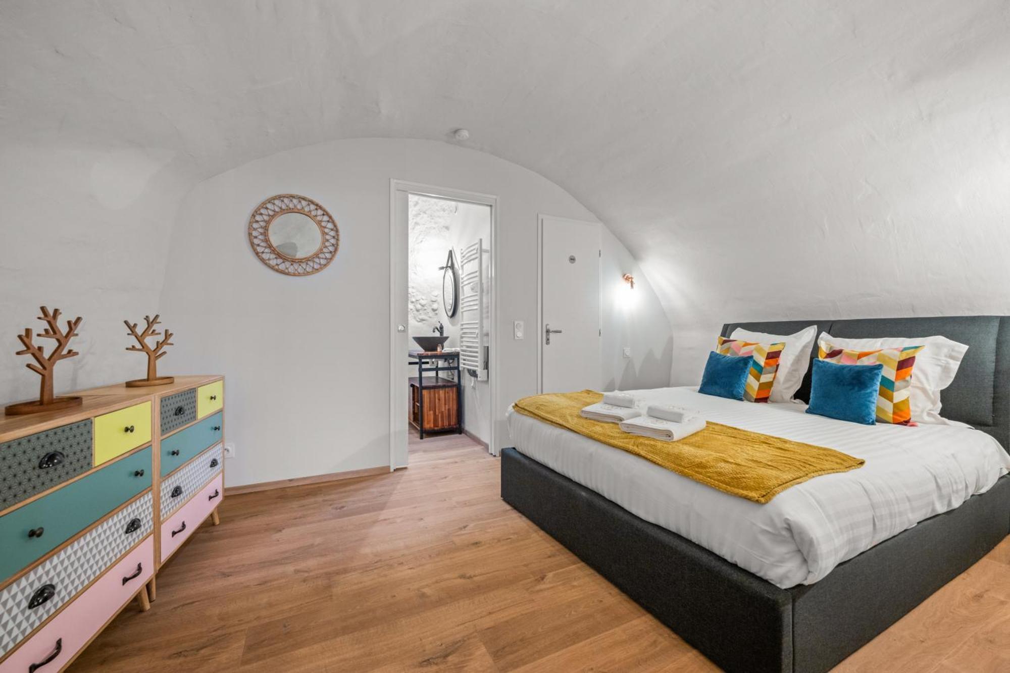 Le Coq Grimaldi - Wifi - Air Conditioning - Quiet ロクブリュヌ＝カップ＝マルタン エクステリア 写真